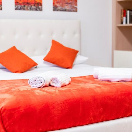 Moncler House Navigli Apartment Milano Ngoại thất bức ảnh