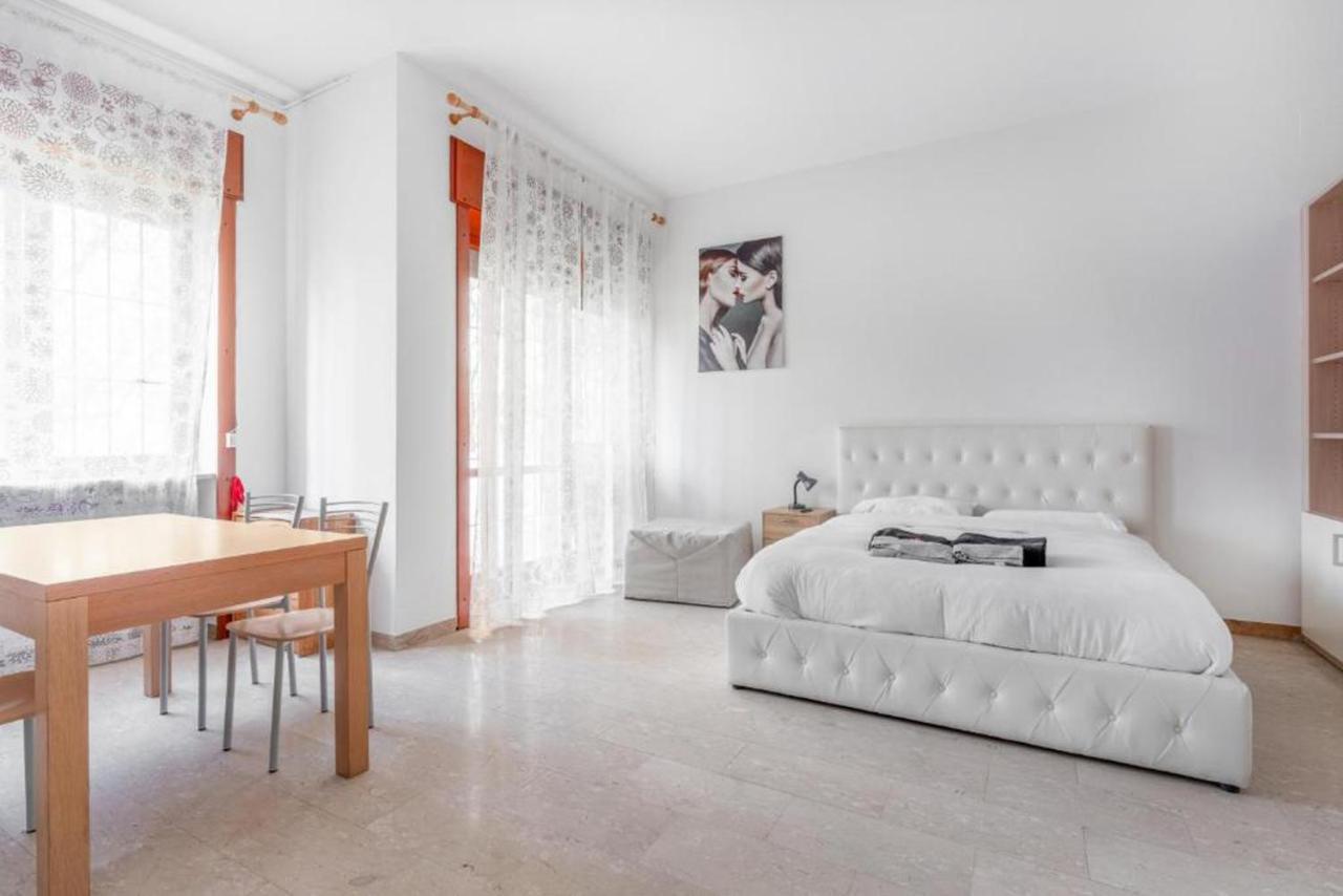 Moncler House Navigli Apartment Milano Ngoại thất bức ảnh