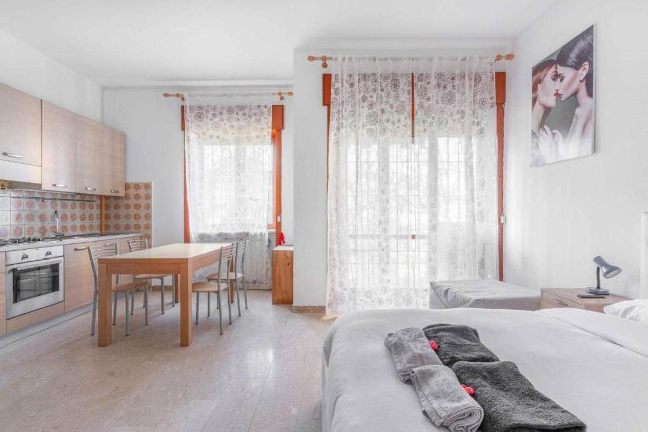 Moncler House Navigli Apartment Milano Ngoại thất bức ảnh